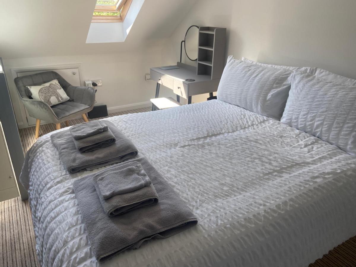 Stratford Upon Avon Pearl Apartment ภายนอก รูปภาพ